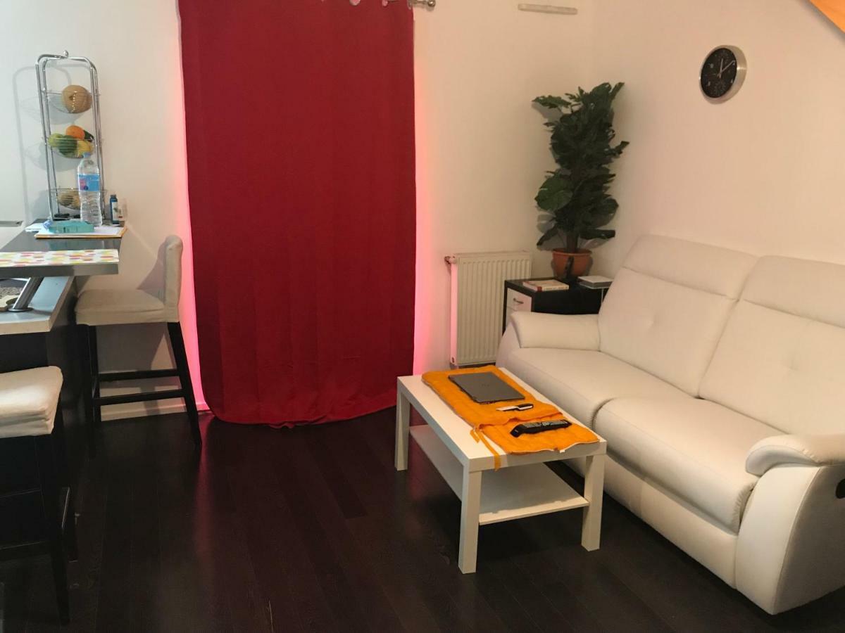 Chambre D'Hotes Proche De Disneyland Et Pas Loin De Paris Bussy-Saint-Georges Luaran gambar