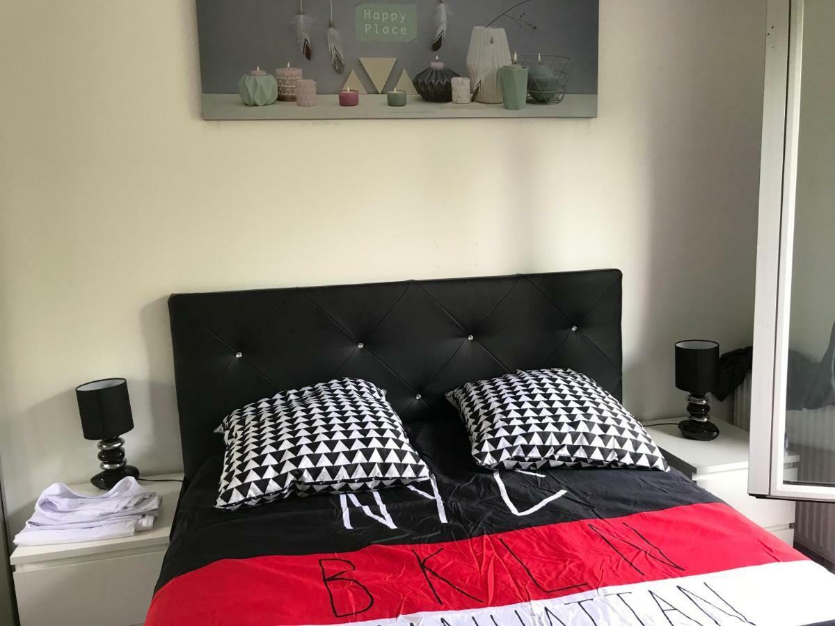 Chambre D'Hotes Proche De Disneyland Et Pas Loin De Paris Bussy-Saint-Georges Luaran gambar