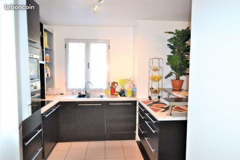 Chambre D'Hotes Proche De Disneyland Et Pas Loin De Paris Bussy-Saint-Georges Luaran gambar